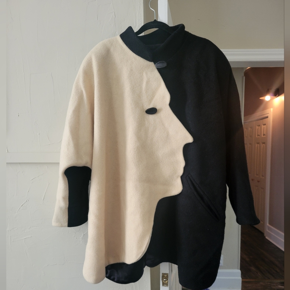 Vintage 90's Marilyn Brooks Two-Tone Face Design Coat 100% Wool RARE